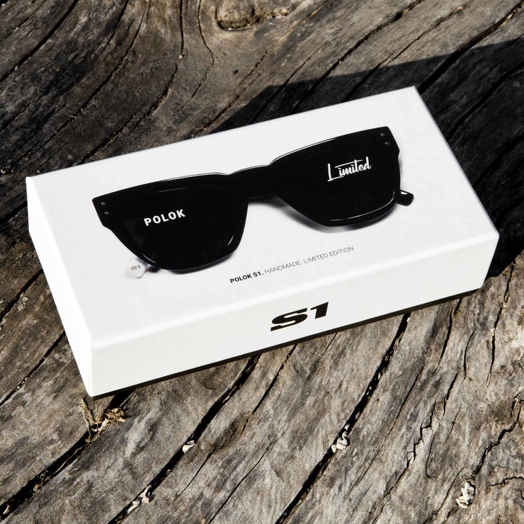 Best Sunglasses Packaging box 2021 - 2022. Handmade. Trendy new sunglasses design. Canada. Rob Adalierd. Los Angeles